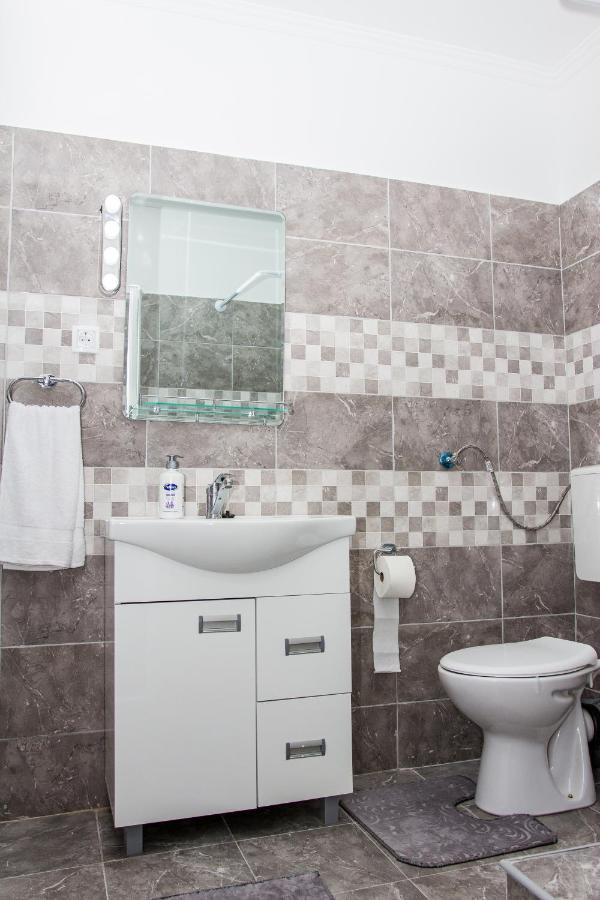 Feher Akac Guest House Palić Dış mekan fotoğraf