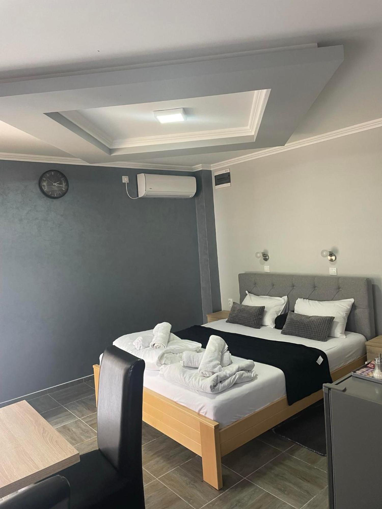 Feher Akac Guest House Palić Dış mekan fotoğraf